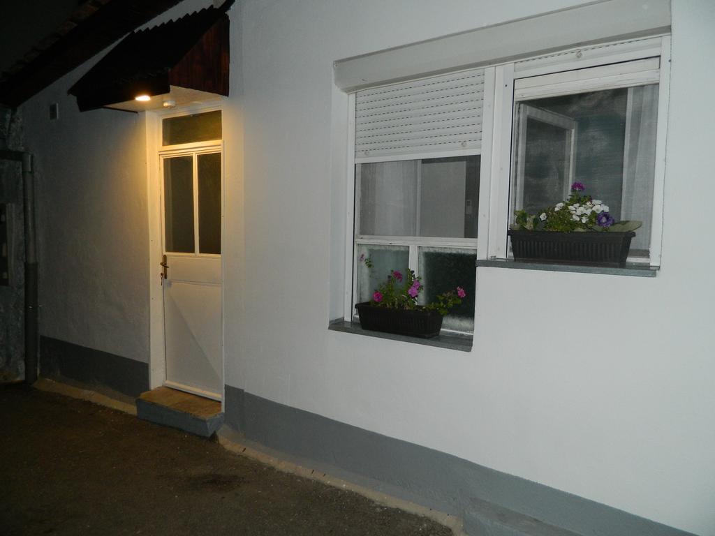 Apartment Smarty Mostar Esterno foto